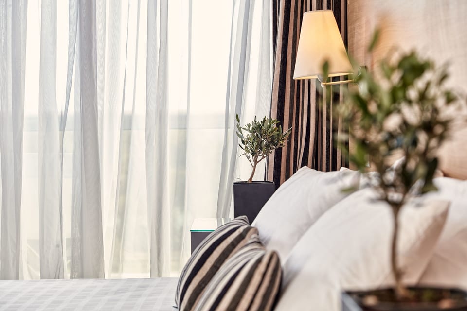 In-room safe, blackout drapes, soundproofing, free WiFi