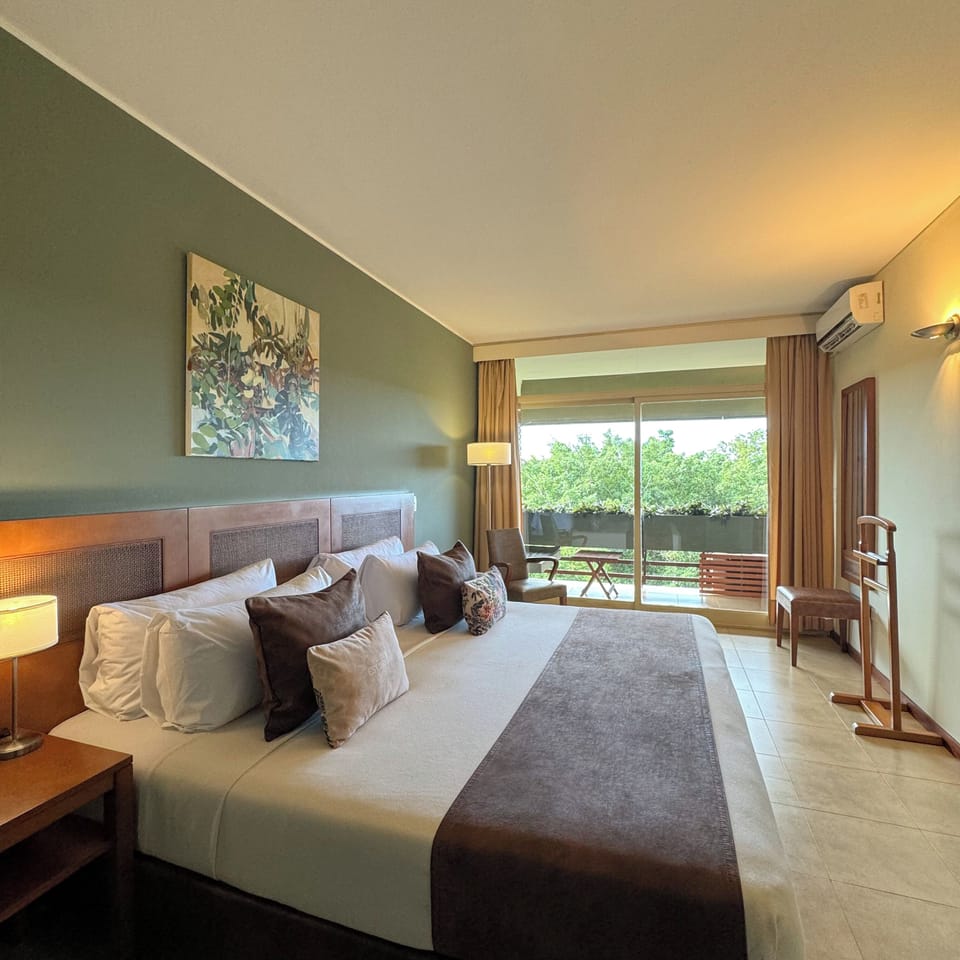Superior Room (Regency Del Plata) | In-room safe, free WiFi, bed sheets