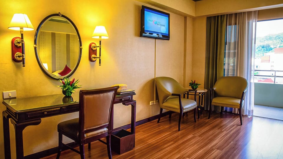 Deluxe Double or Twin Room - Building Wing | In-room safe, free cribs/infant beds, free WiFi, bed sheets