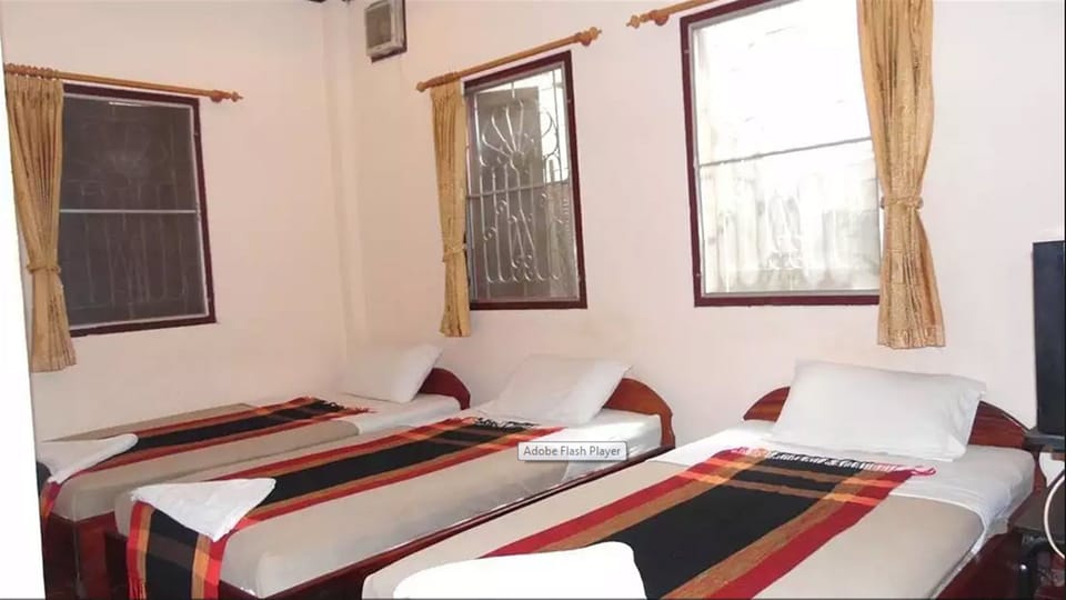 Standard Triple With Fan | Desk, blackout drapes, free WiFi