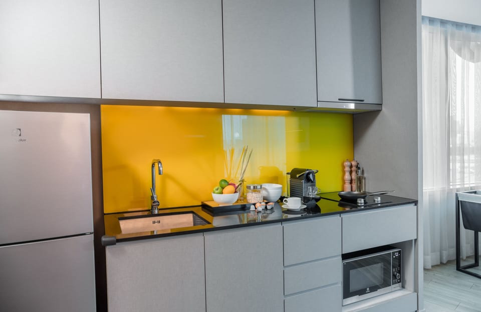 Premier Studio | Private kitchenette