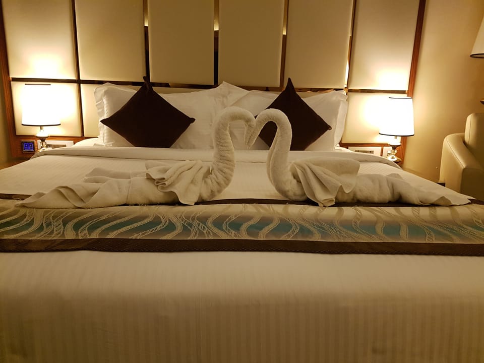 Suite | Premium bedding, minibar, in-room safe, desk