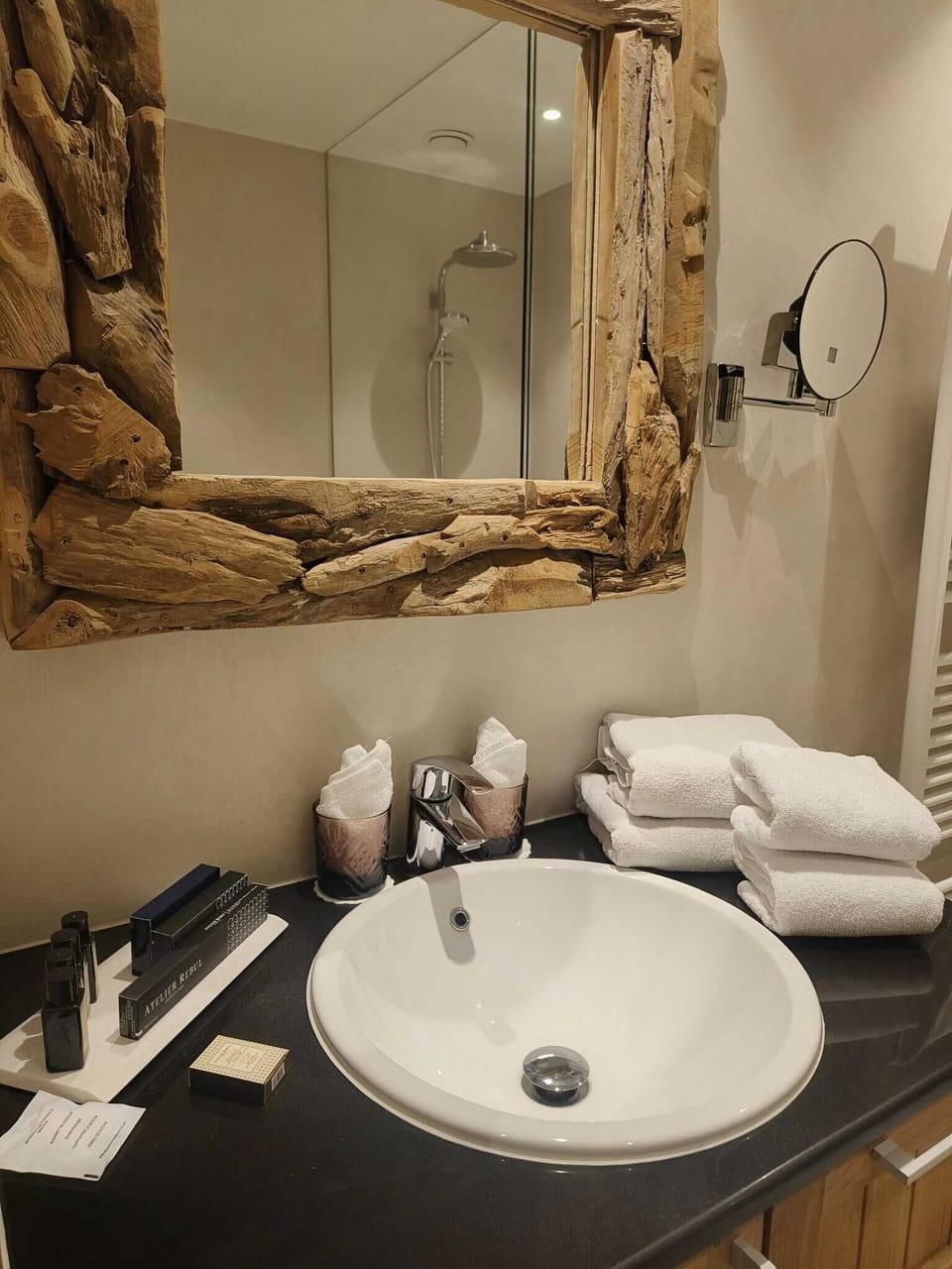 Basic Double Room | Bathroom | Designer toiletries, hair dryer, slippers, towels