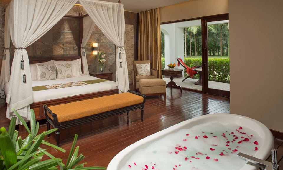 Bungalow, 3 Bedrooms (Bay) | Premium bedding, Select Comfort beds, minibar, in-room safe