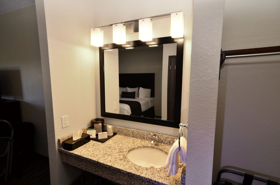 Room, 2 Queen Beds, Non Smoking | Premium bedding, pillowtop beds, in-room safe, desk