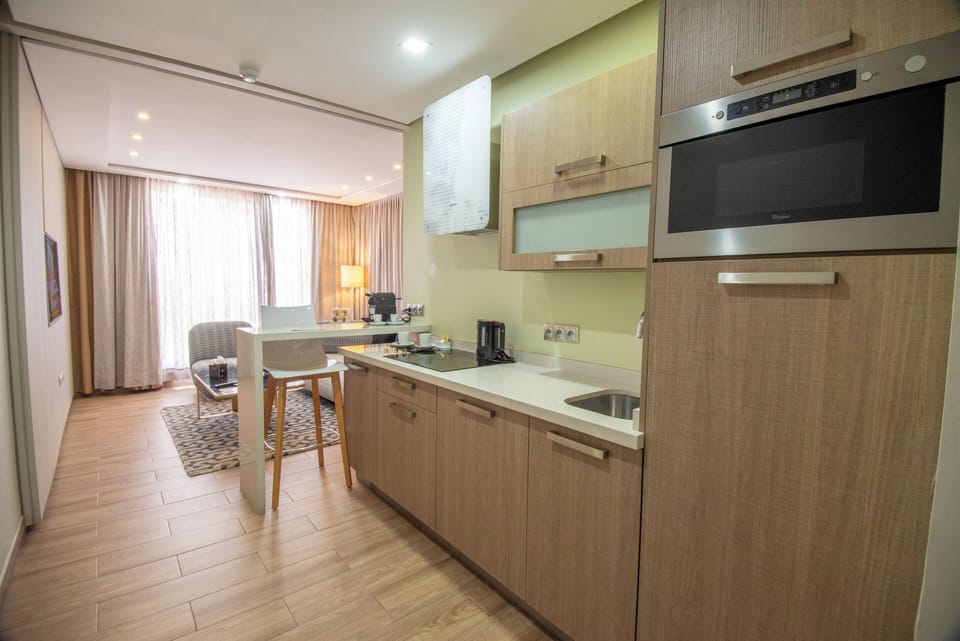 Full-size fridge, microwave, espresso maker, electric kettle