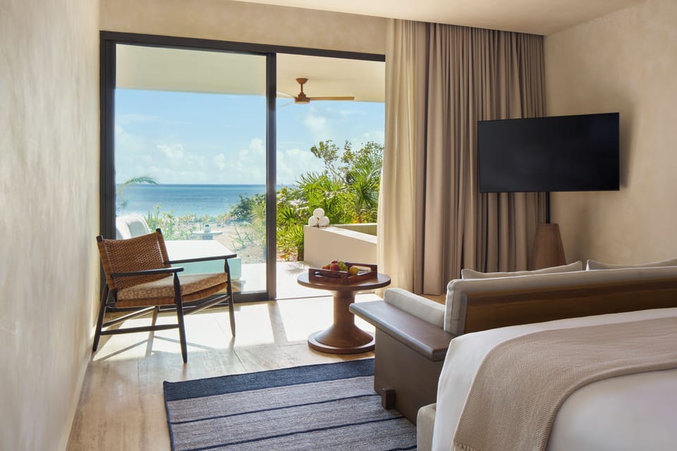 Signature Studio, Ocean View (with Plunge Pool) | Premium bedding, free minibar items, in-room safe