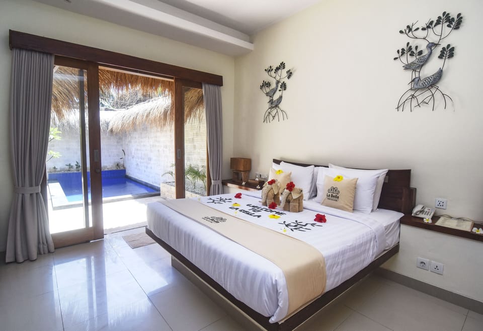 One Bedroom Villa with Private Pool | Minibar, in-room safe, blackout drapes, WiFi (free)