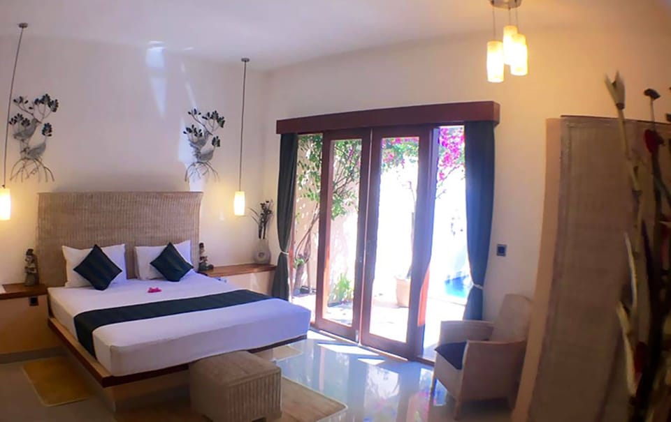 One Bedroom Villa with Private Pool | Minibar, in-room safe, blackout drapes, WiFi (free)