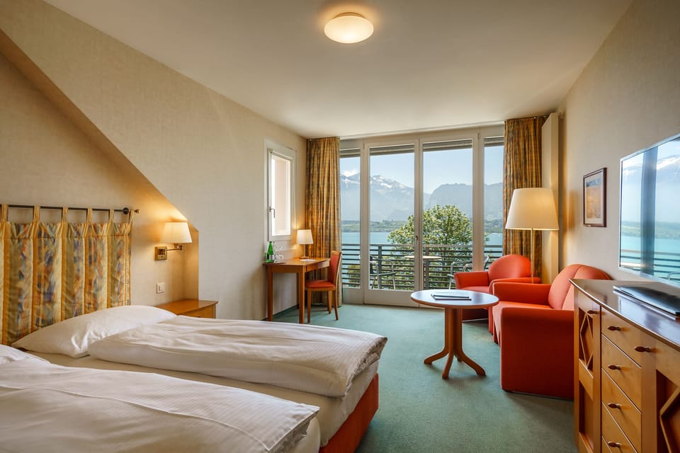 Double Room, Lake View, Lakeside | In-room safe, desk, free cribs/infant beds, free WiFi