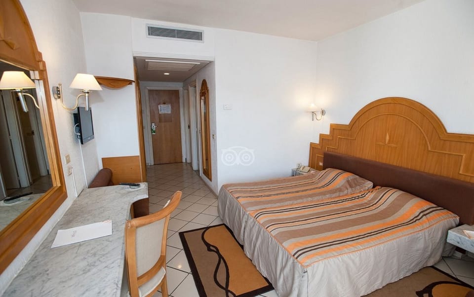 In-room safe, desk, blackout drapes, bed sheets