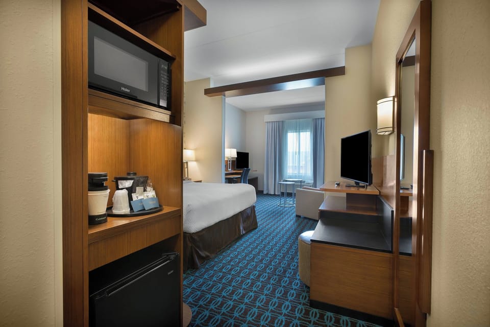 In-room safe, desk, laptop workspace, blackout drapes