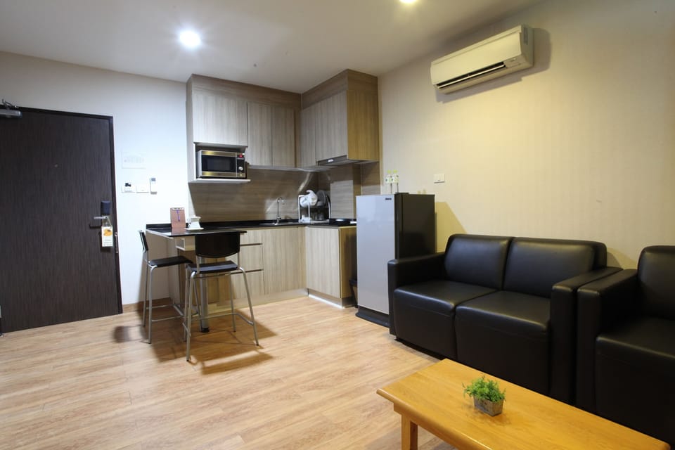 Private kitchenette