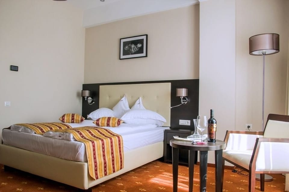 Standard Double Room | Minibar, in-room safe, desk, soundproofing