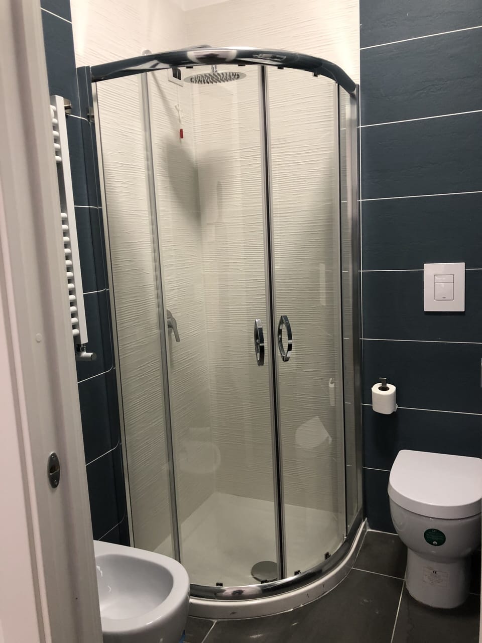 Comfort Shared Dormitory, Women only (4 people) | Bathroom | Shower, free toiletries, hair dryer, towels