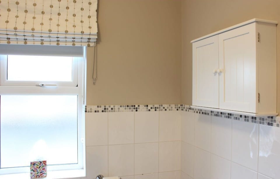 Room, Private Bathroom (3 Storey House - 3 Rooms) | 3 bedrooms