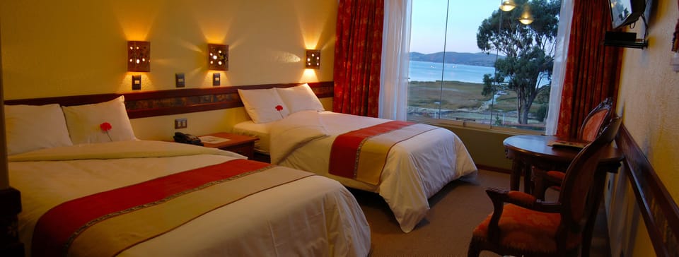 Premium bedding, in-room safe, soundproofing, free WiFi