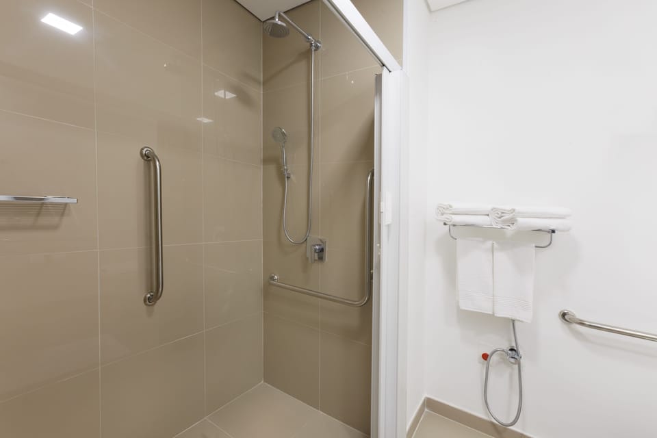 Shower, free toiletries, hair dryer, towels