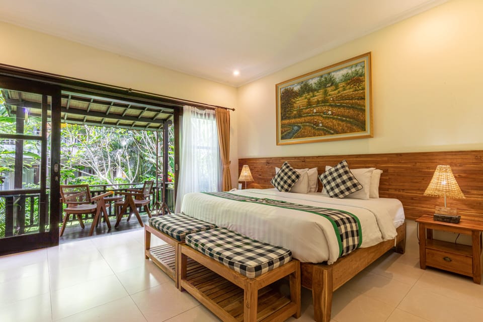 Standard Double or Twin With Balcony | 1 bedroom, minibar, in-room safe, individually decorated