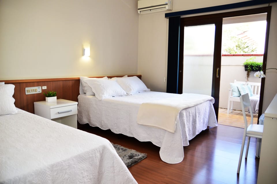 Superior Apartment | Free WiFi, bed sheets