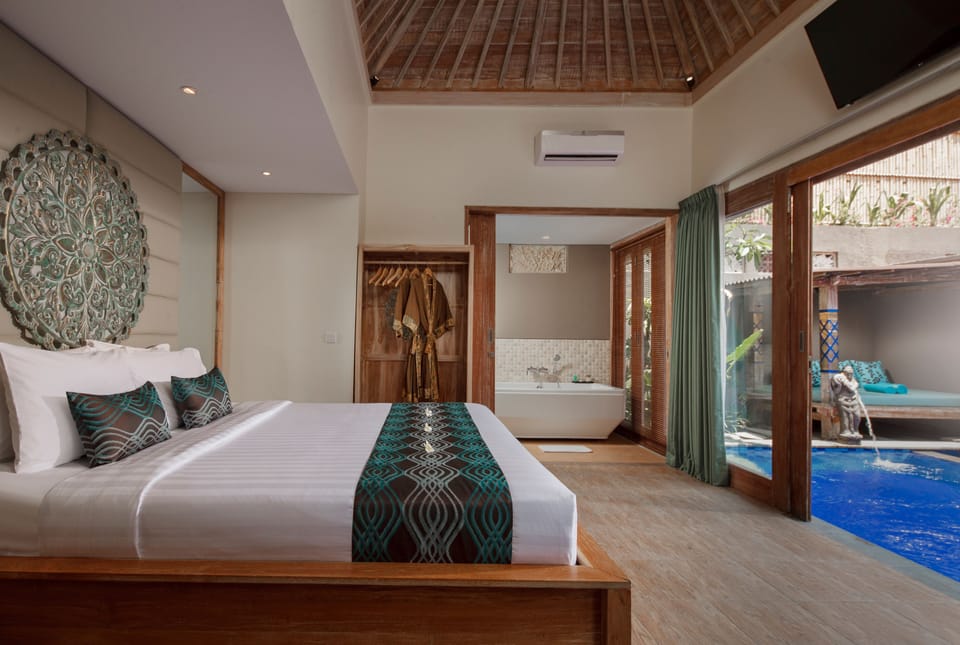 Villa, Private Pool | Garden view