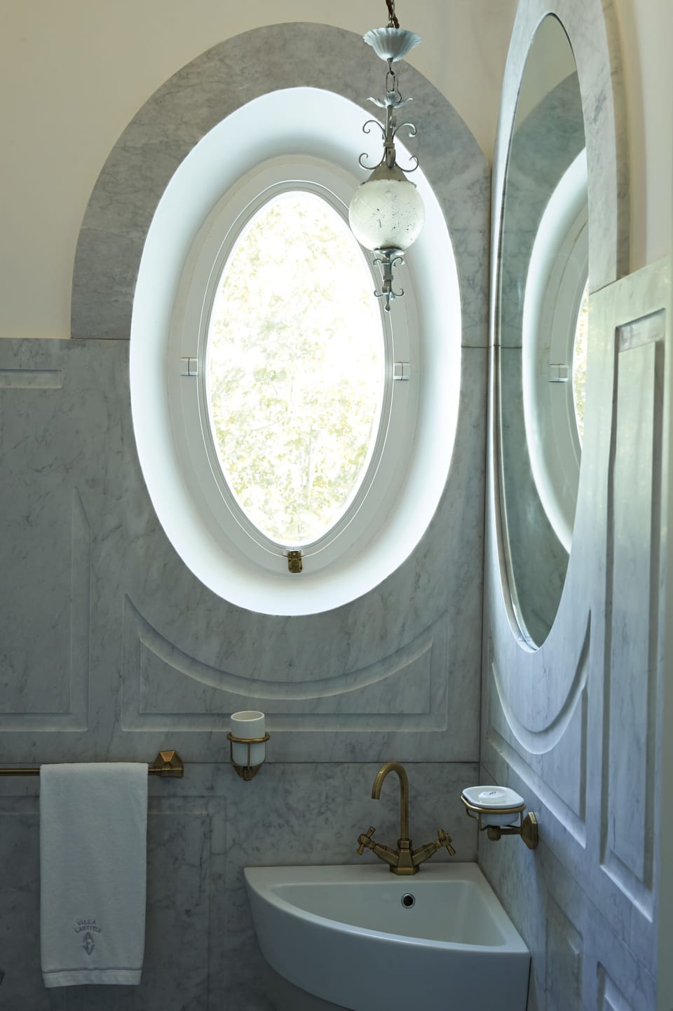 Free toiletries, hair dryer, bathrobes, slippers