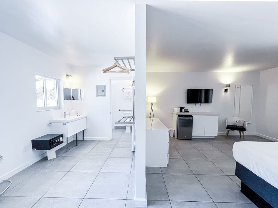 Studio, 1 King Bed, Accessible | In-room safe, individually decorated, individually furnished