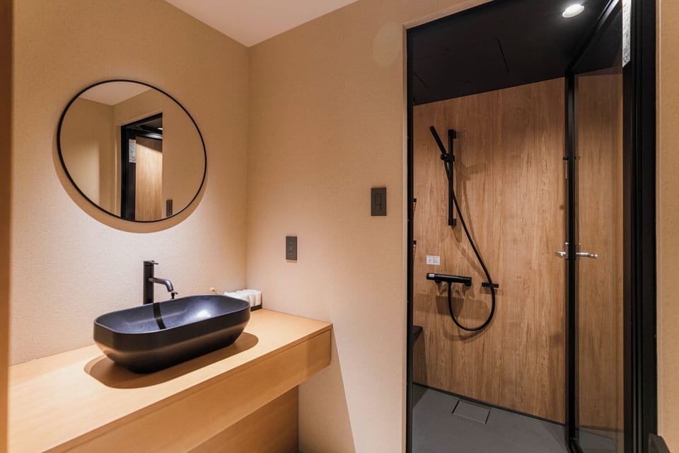 Suisyo, Non Smoking | Premium bedding, in-room safe, WiFi (free), bed sheets