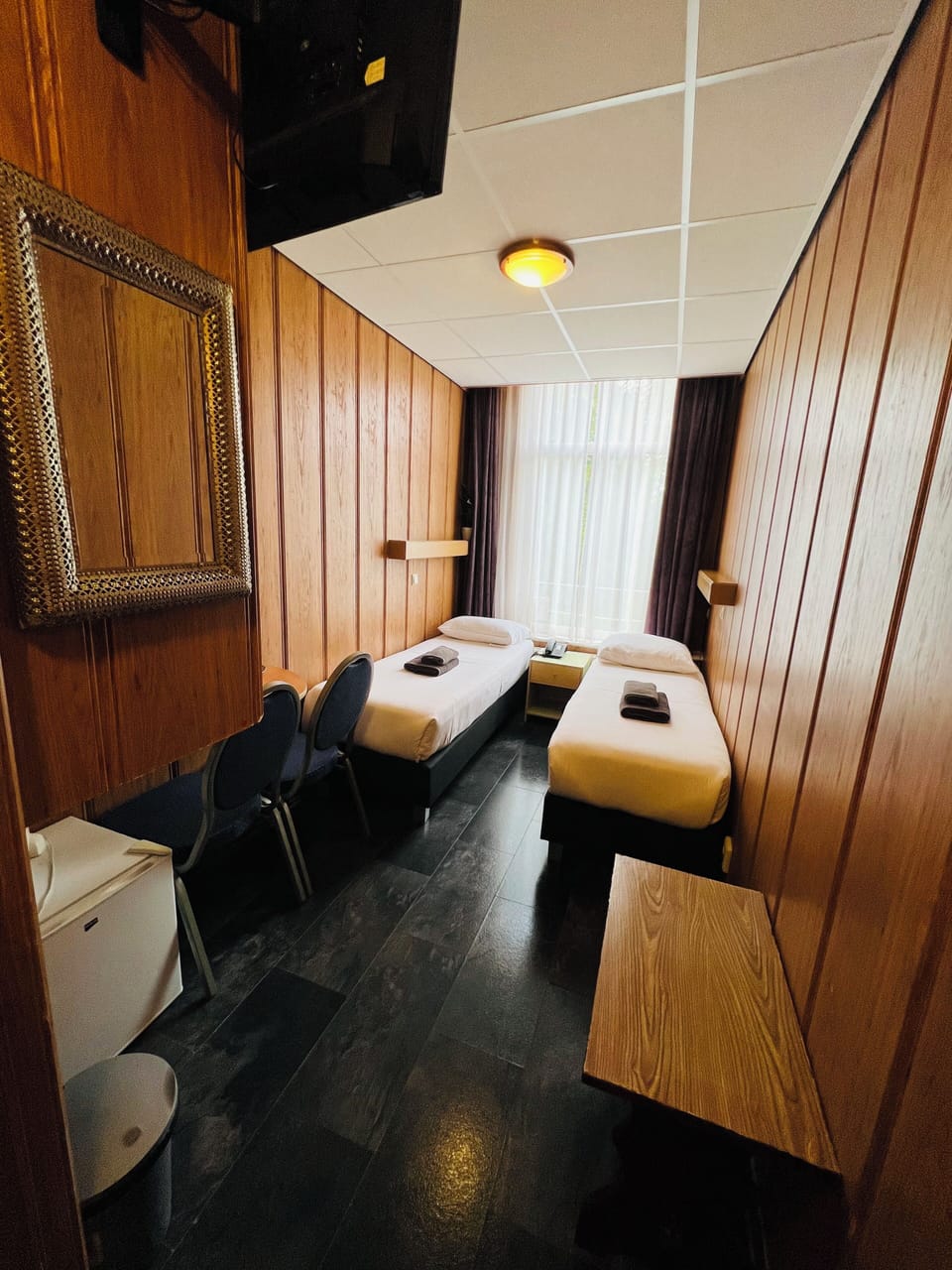 Economy Twin Room, 2 Twin Beds | Minibar, in-room safe, iron/ironing board, free WiFi