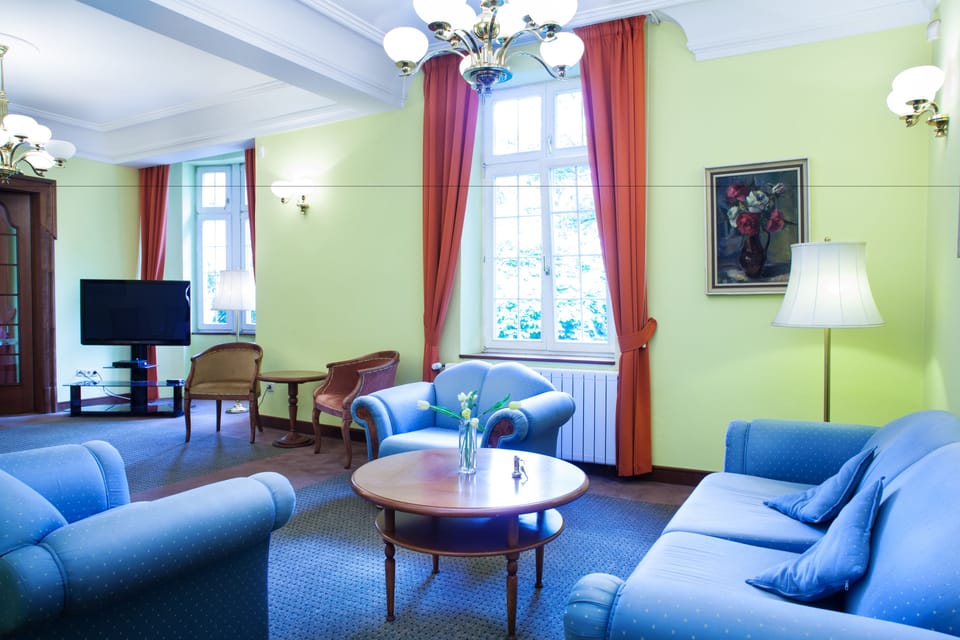 Lobby sitting area