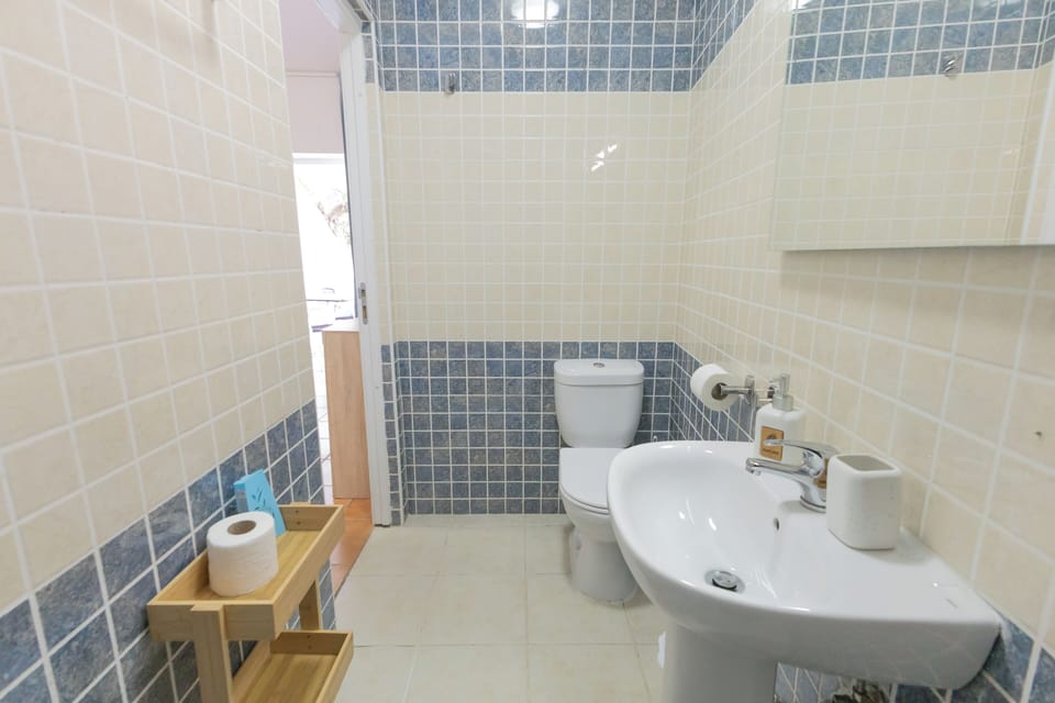 Free toiletries, hair dryer, towels, toilet paper