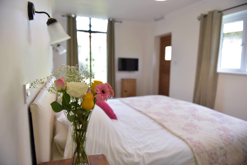 Double Room | Soundproofing, free WiFi, bed sheets