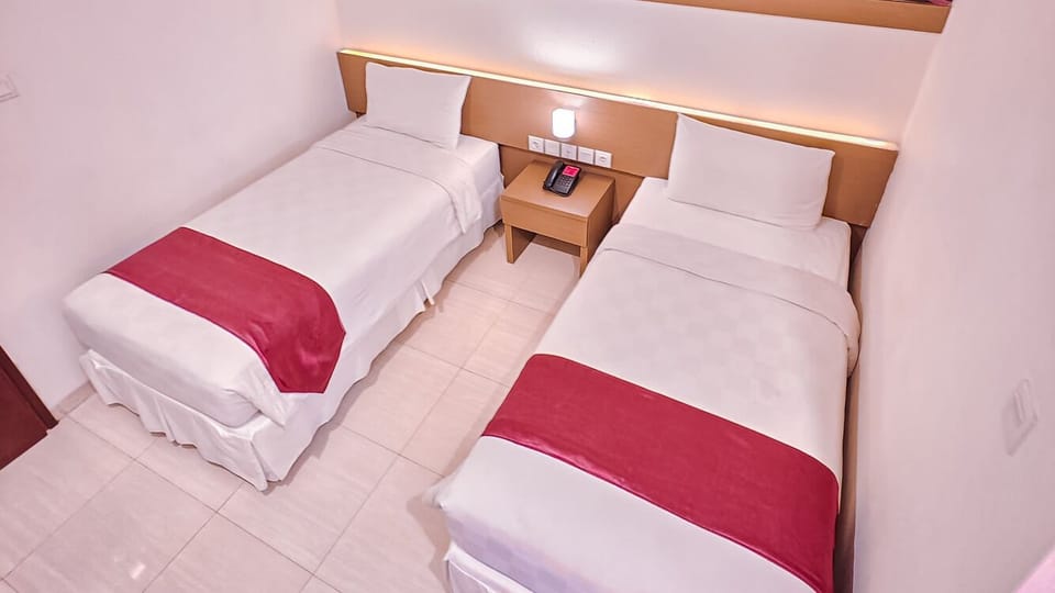 Superior Room | In-room safe, desk, blackout drapes, free WiFi