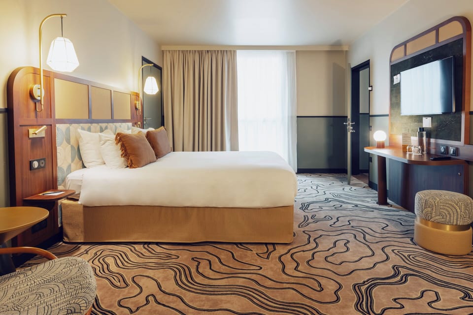 In-room safe, blackout drapes, soundproofing, free cribs/infant beds