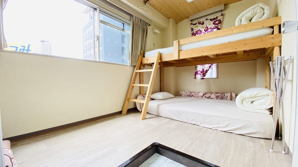 Individually decorated, blackout drapes, iron/ironing board, free WiFi