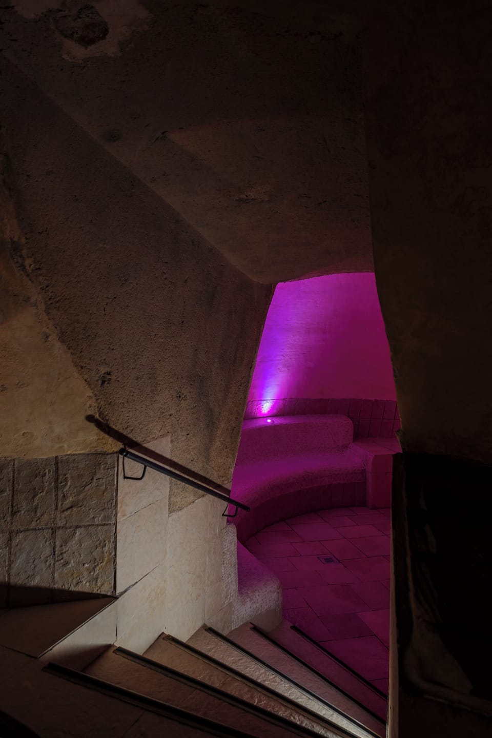 Sauna, hot tub, steam room, Turkish bath, hydrotherapy, massages