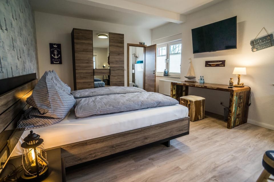 Deluxe Double Room, 1 Queen Bed, Beachfront | Premium bedding, desk, bed sheets