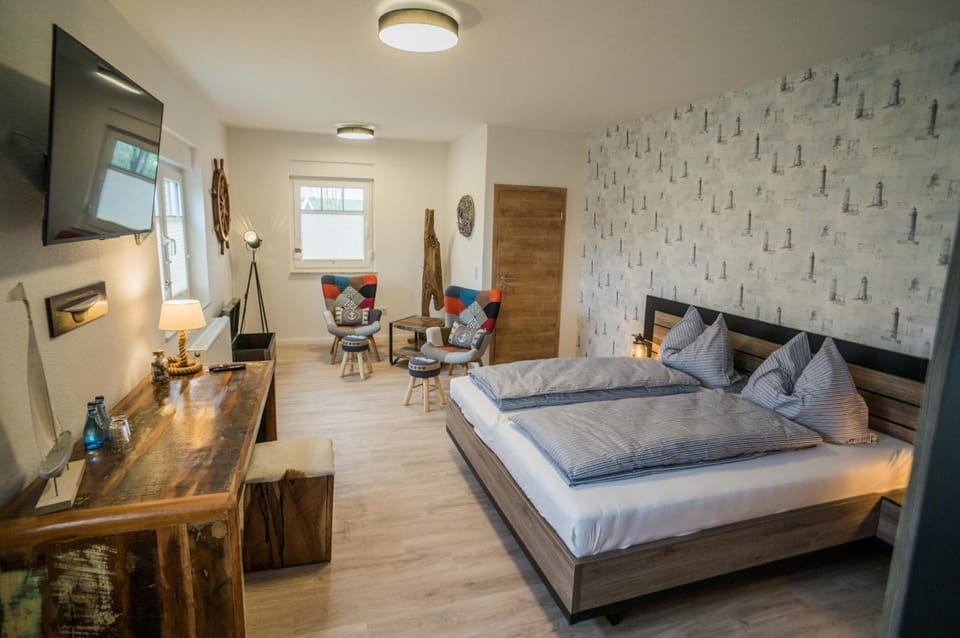 Deluxe Double Room, 1 Queen Bed, Beachfront | Premium bedding, desk, bed sheets