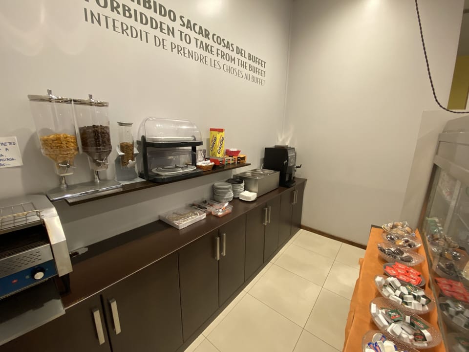 Daily buffet breakfast for a fee