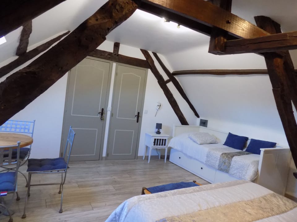 Family Room | Premium bedding, individually decorated, individually furnished, desk