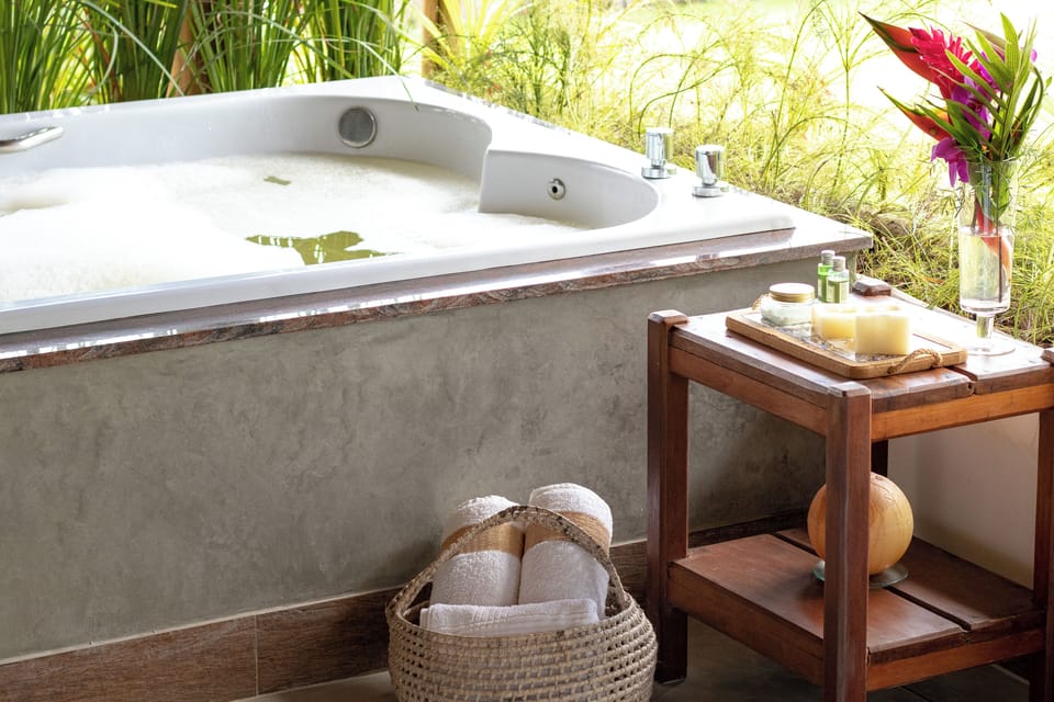 Outdoor treatment areas, massages