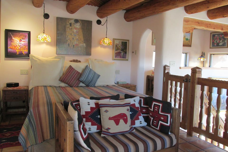 Luxury Penthouse, 1 King Bed, Hot Tub, Mountain View | Blackout drapes, iron/ironing board, WiFi (free), bed sheets