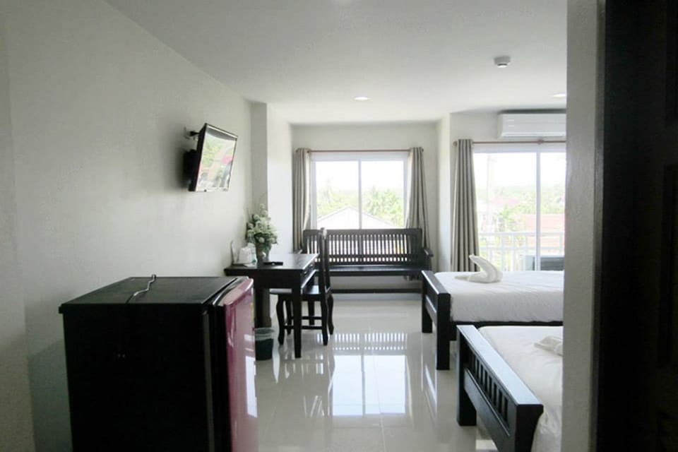 Deluxe Twin Room | Desk, WiFi (free)