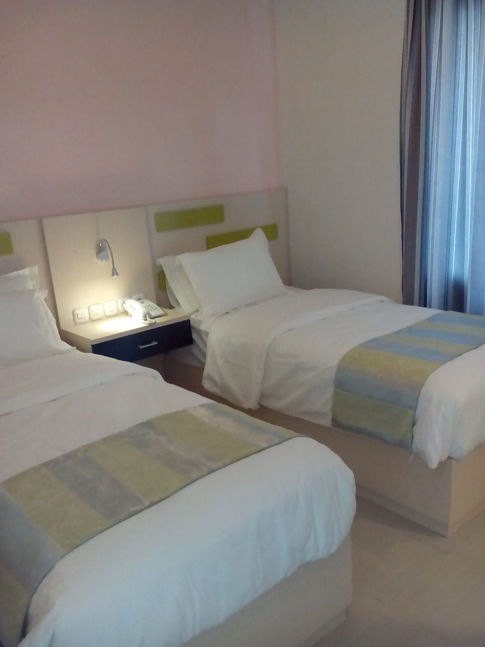 Superior Twin Room | Desk, free WiFi, bed sheets