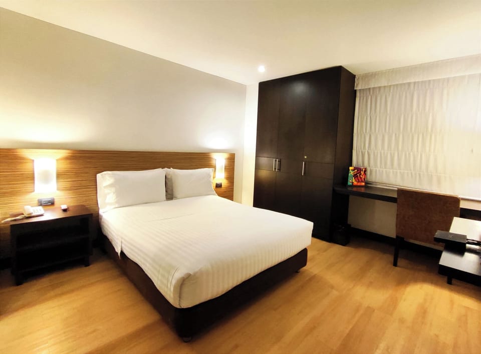 In-room safe, desk, iron/ironing board, free WiFi