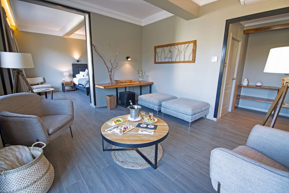 Minibar, in-room safe, free WiFi, bed sheets