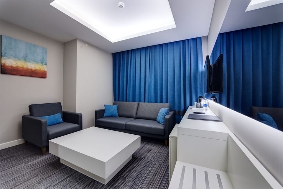 Suite | Premium bedding, minibar, in-room safe, desk