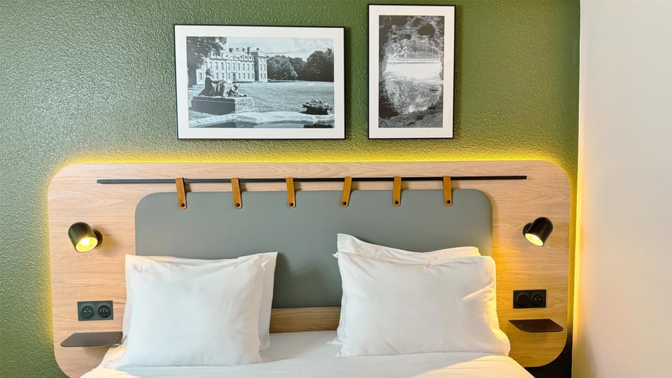 Superior Room, 1 Double Bed | Premium bedding, desk, laptop workspace, soundproofing