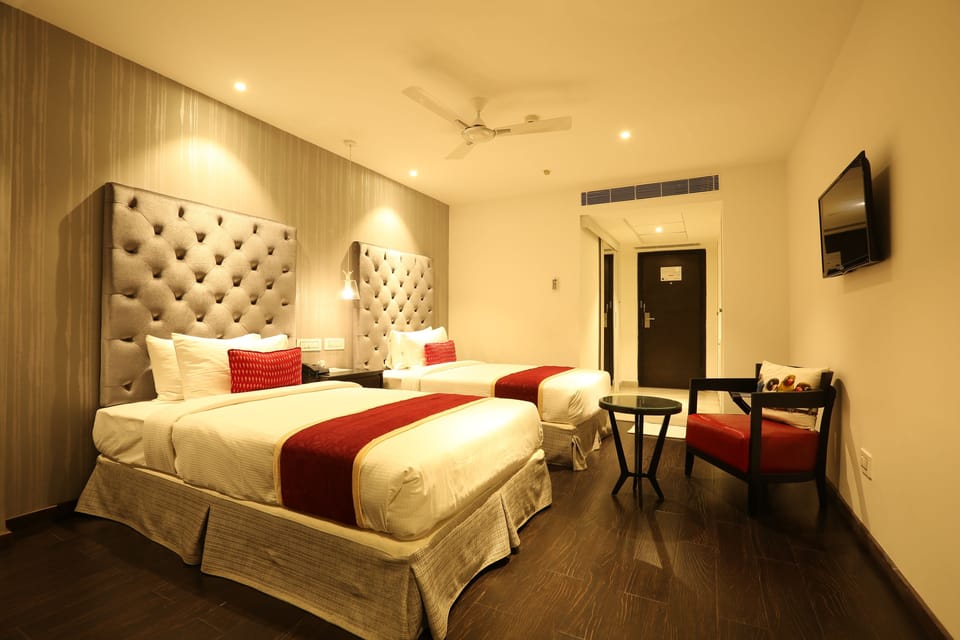 Executive Room | 1 bedroom, premium bedding, memory foam beds, minibar