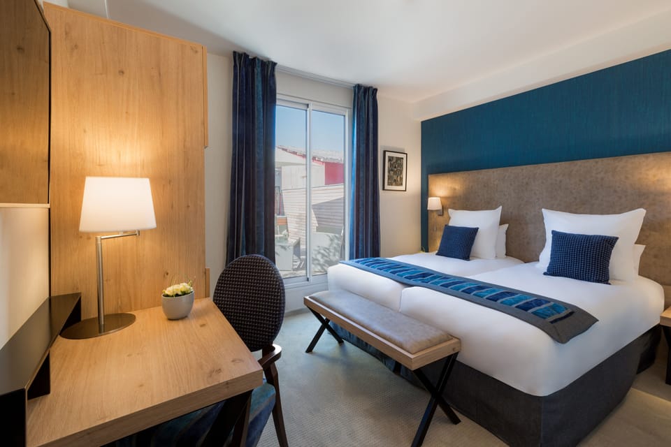 Comfort Double Room | Premium bedding, pillowtop beds, in-room safe, desk